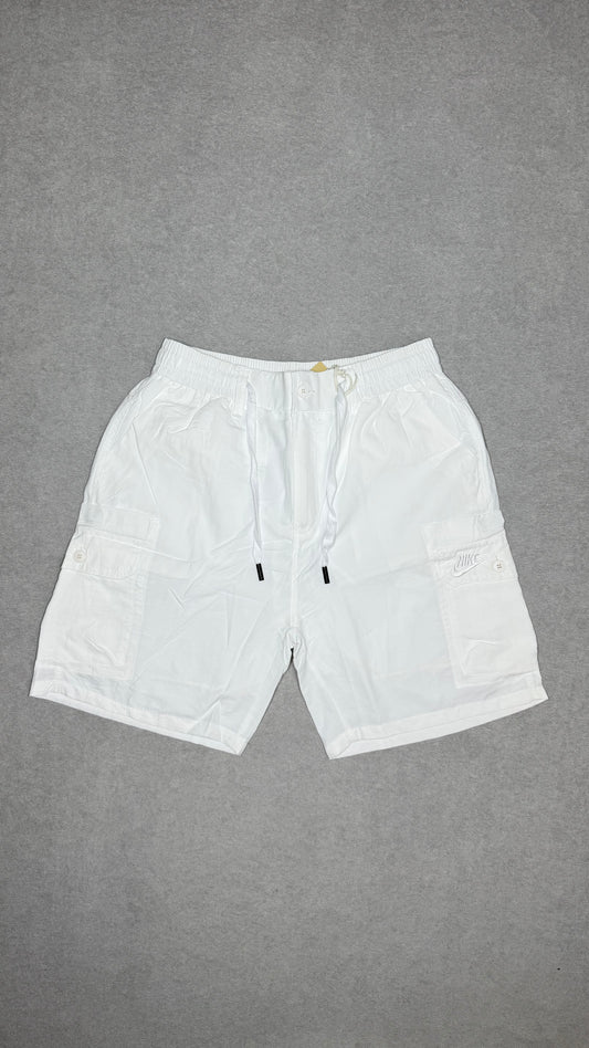 Bermuda All White Nike Cargo Impermeável - Fotos reais 📸